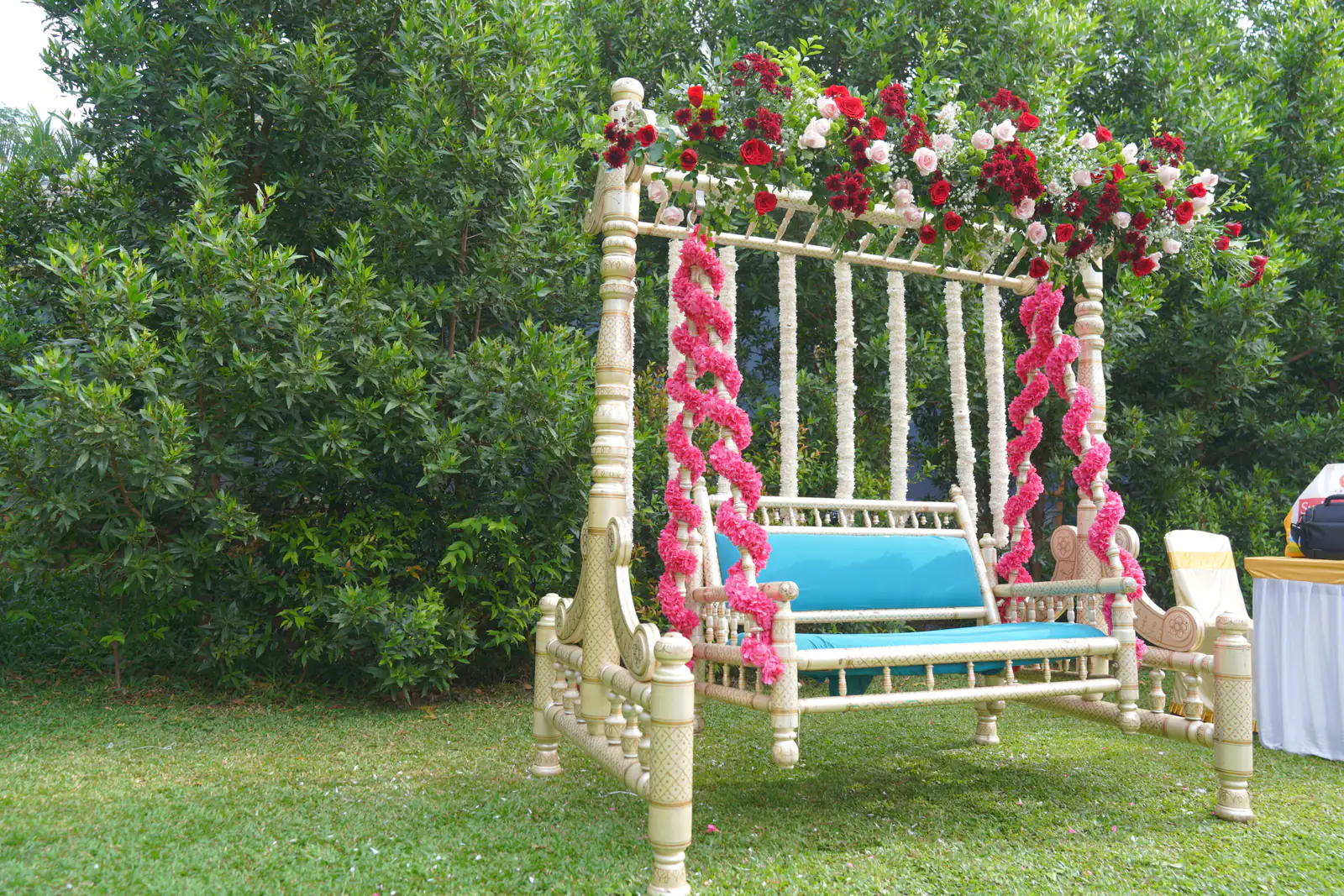 Floral swing for the bride